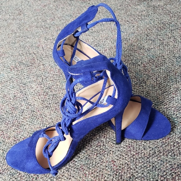 Heels - Picture 3 of 5